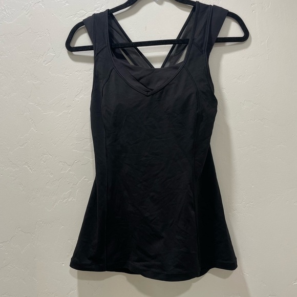 Lululemon Super Sport Tank Black Women's 6 V Neck Fitted Tank & Bra Activewear - Picture 6 of 14